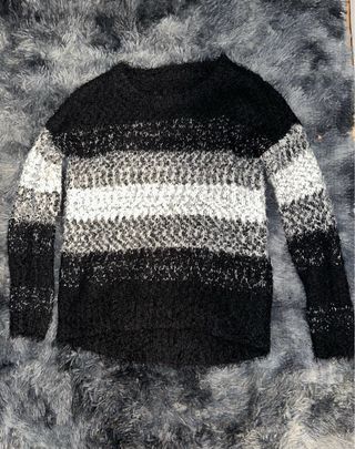 Jersey de rayas negro y blanco