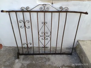 Reja ventana 125x96 cm para restaurar