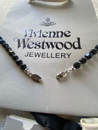 Collar Vivienne Westwood Orb Negro y Plata