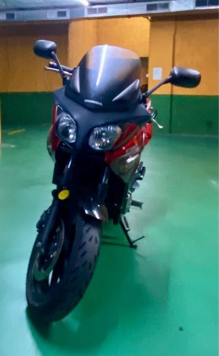 Honda CBF 600 - Moto de carretera