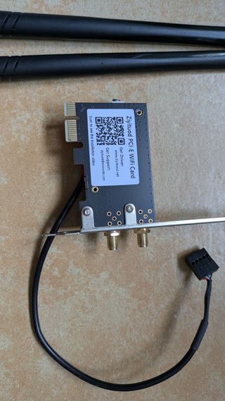 Scheda WiFi PCIe con antenne amplificatori