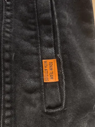 Cazadora vaquera negra con capucha 11-12 años 152