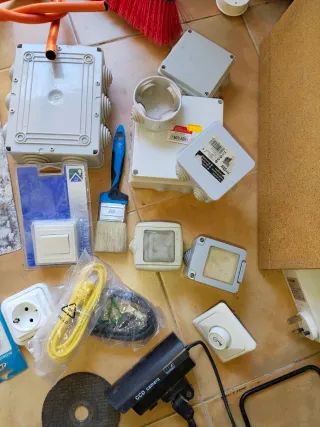 Lote herramientas construcción y electricidad