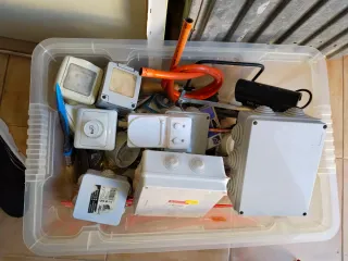 Lote herramientas construcción y electricidad