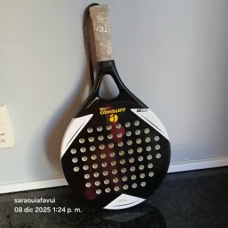 Palas de pádel Artengo con funda