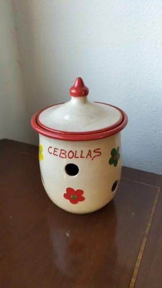 Cebollero antiguo cerámica firmado