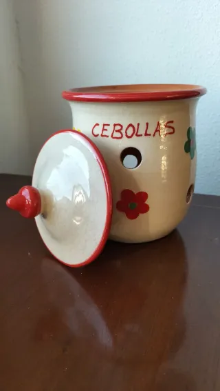 Cebollero antiguo cerámica firmado