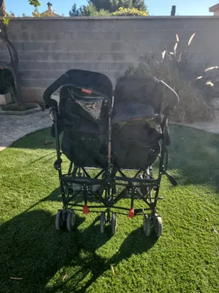 Silla de paseo gemelar Maclaren