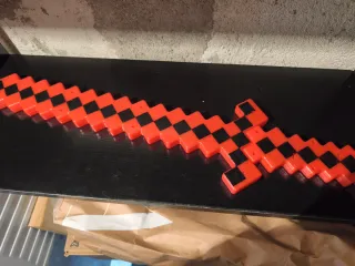 Spada Minecraft Rossa e Nera
