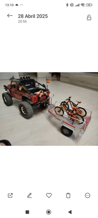 Remolque RC escala 1:10 con bicicletas