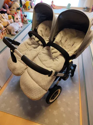Bugaboo Donkey 2 Sillas Gemelar + Extras
