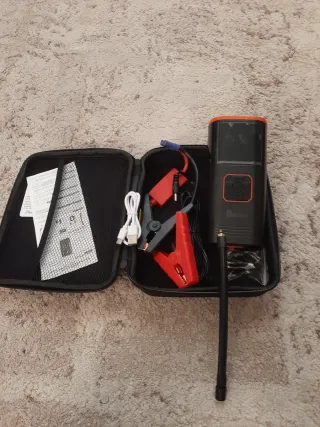 Arrancador de coche portátil