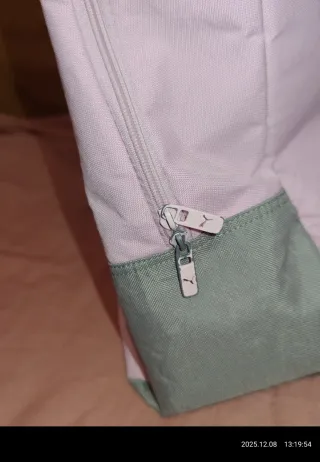 Mochila Puma Rosa y Gris