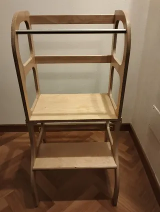 Torre Montessori in legno