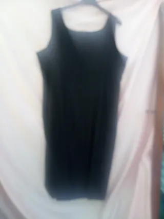 Vestido elegante negro talla 48/50