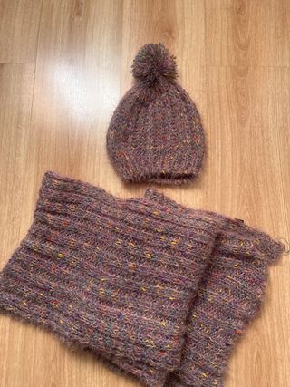 Conjunto gorro y bufanda multicolor