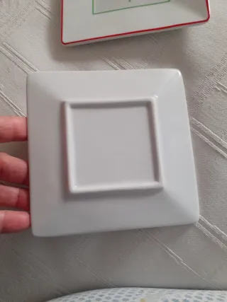 Juego 4 platitos navideños porcelana