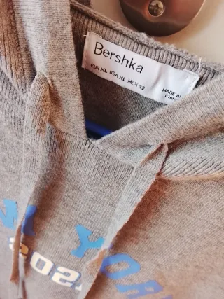 Jersey Bershka sin mangas capucha gris XL