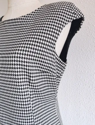 Vestido pata de gallo L