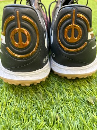 Scarpe da calcio Nike multitacco