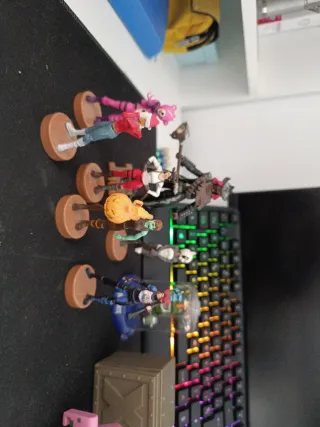 Set di figure Fortnite, Roblox e Minecraft