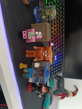 Set di figure Fortnite, Roblox e Minecraft
