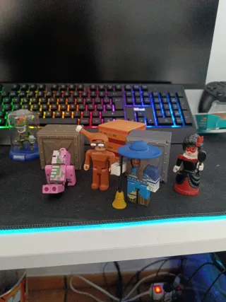 Set di figure Fortnite, Roblox e Minecraft