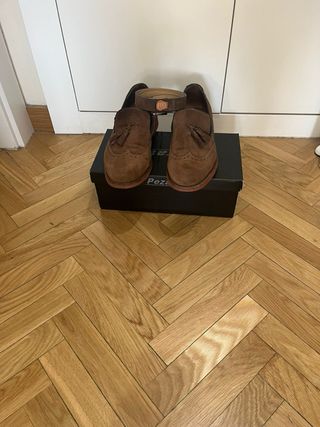 Zapatos ante hombre y cinturón