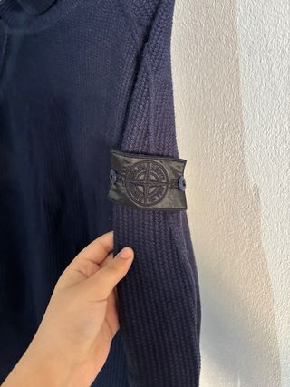 Jersey Stone Island cuello alto azul