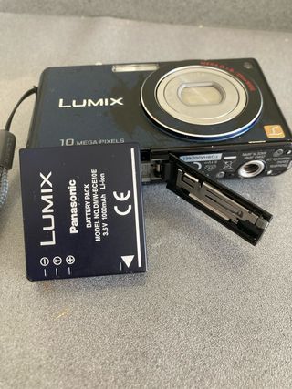 Cámara Digital Panasonic Lumix 10 MP