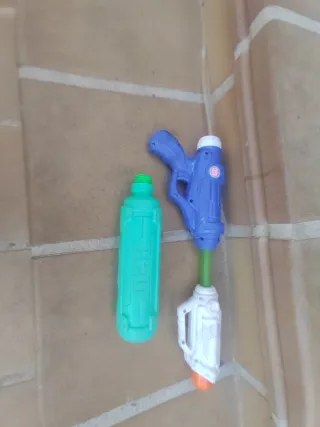 Pistola de agua X-Shot Tornado Tide ZURU