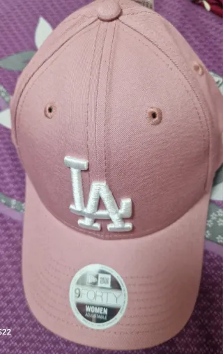 Gorro New Era 9FORTY Rosa LA