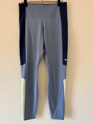 Mallas deportivas Nike tonos azules