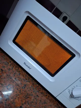 Microondas Bluesky Blanco