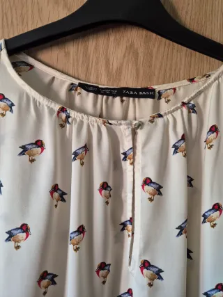 Conjunto Blazer Zara Roja con Coderas y Blusa