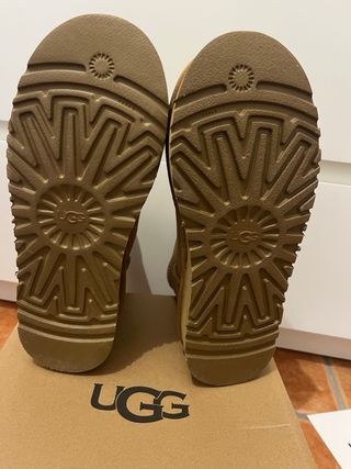 Botas UGG camel con borrego