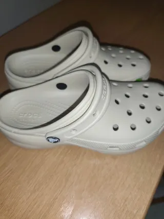 Crocs Classic Platform Clog Beige Talla 37