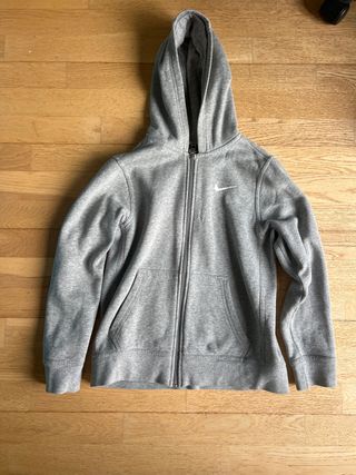 Chaqueta Nike Gris con Cremallera