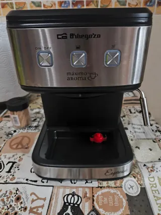 Cafetera Orbegozo Espresso Máximo Aroma