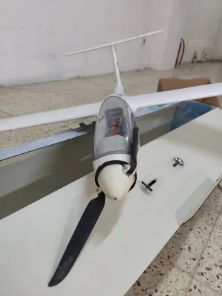 Avión RC Velero HERON DE Multiplex.