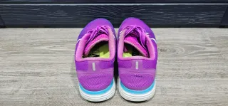 Zapatillas Nike Moradas y Azules