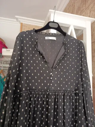 Vestido Zara plumeti negro y blanco