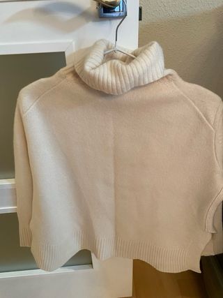 Jersey Pedro Hierro cuello alto beige Talla S
