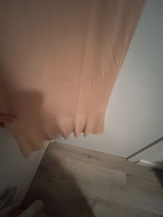 Vestido nude tirantes