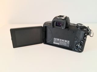 Cámara Canon EOS M50 en excelente estado