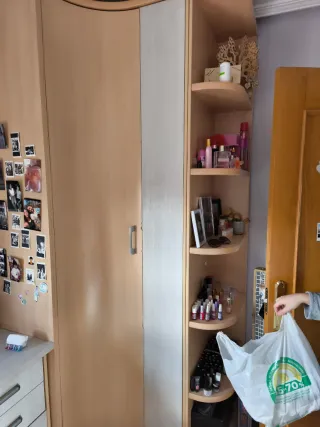 Cama nido con armario de rincón