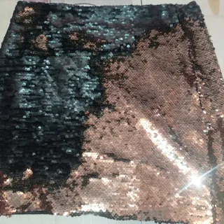 Falda lentejuelas negra y dorada