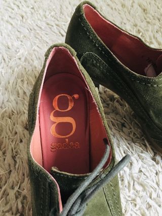 Botines Gadea verde tacón talla 40