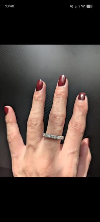 Anillo de platino y diamantes de OROS