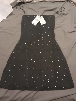 Vestido negro con brillantes